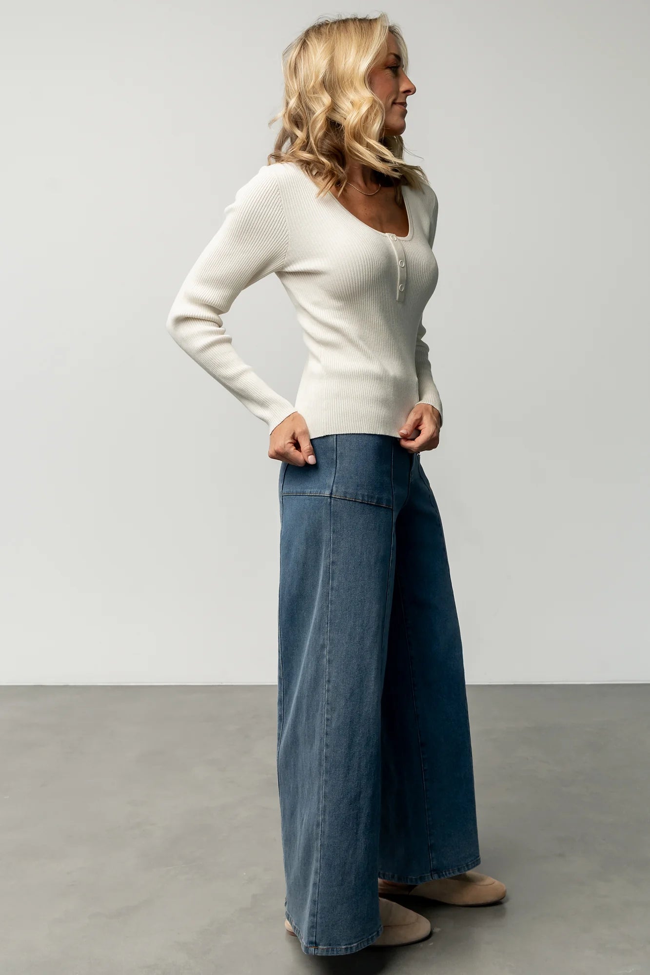 Emmi Mid Rise Wide Leg Jeans | Dark Wash