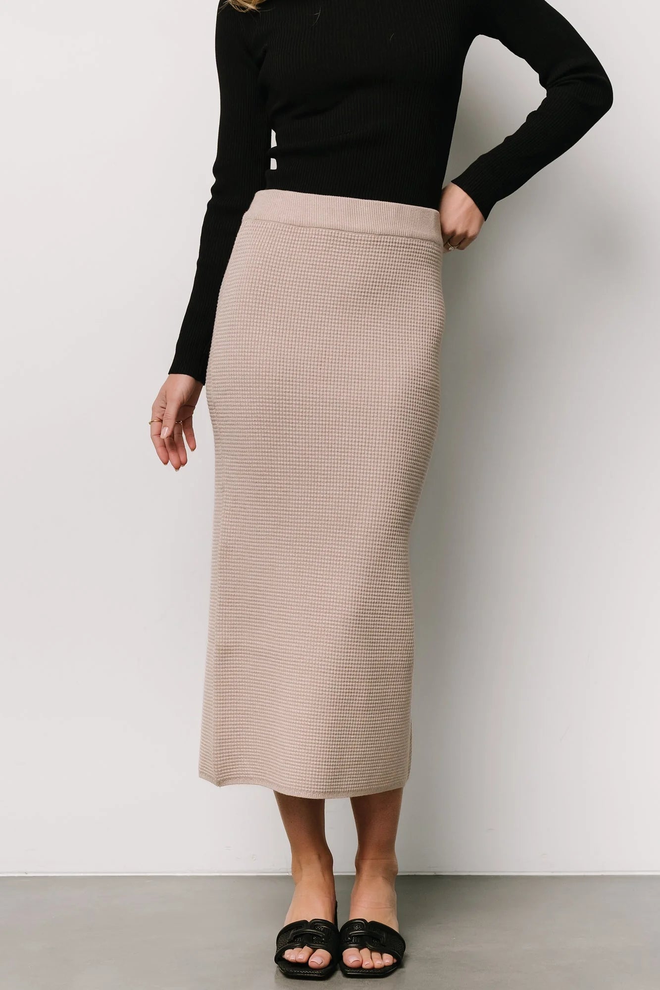 Carey Waffle Midi Skirt | Taupe
