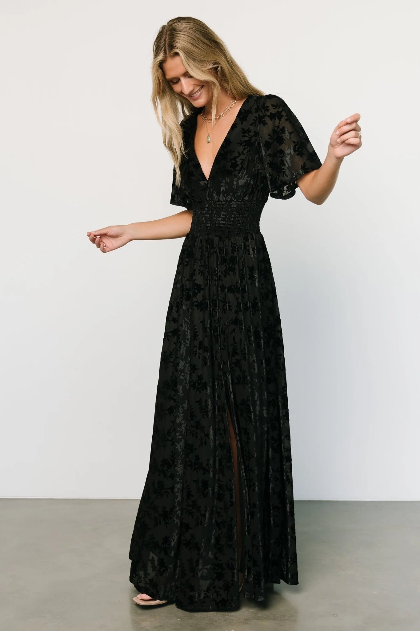 Veronica Velvet Maxi Dress | Black