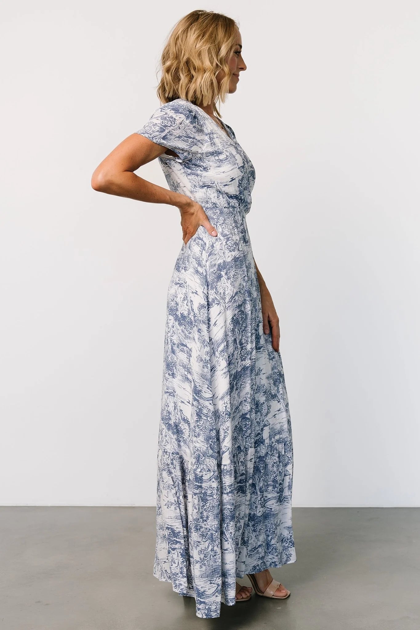 Dulce Wrap Maxi Dress | White + Blue Print