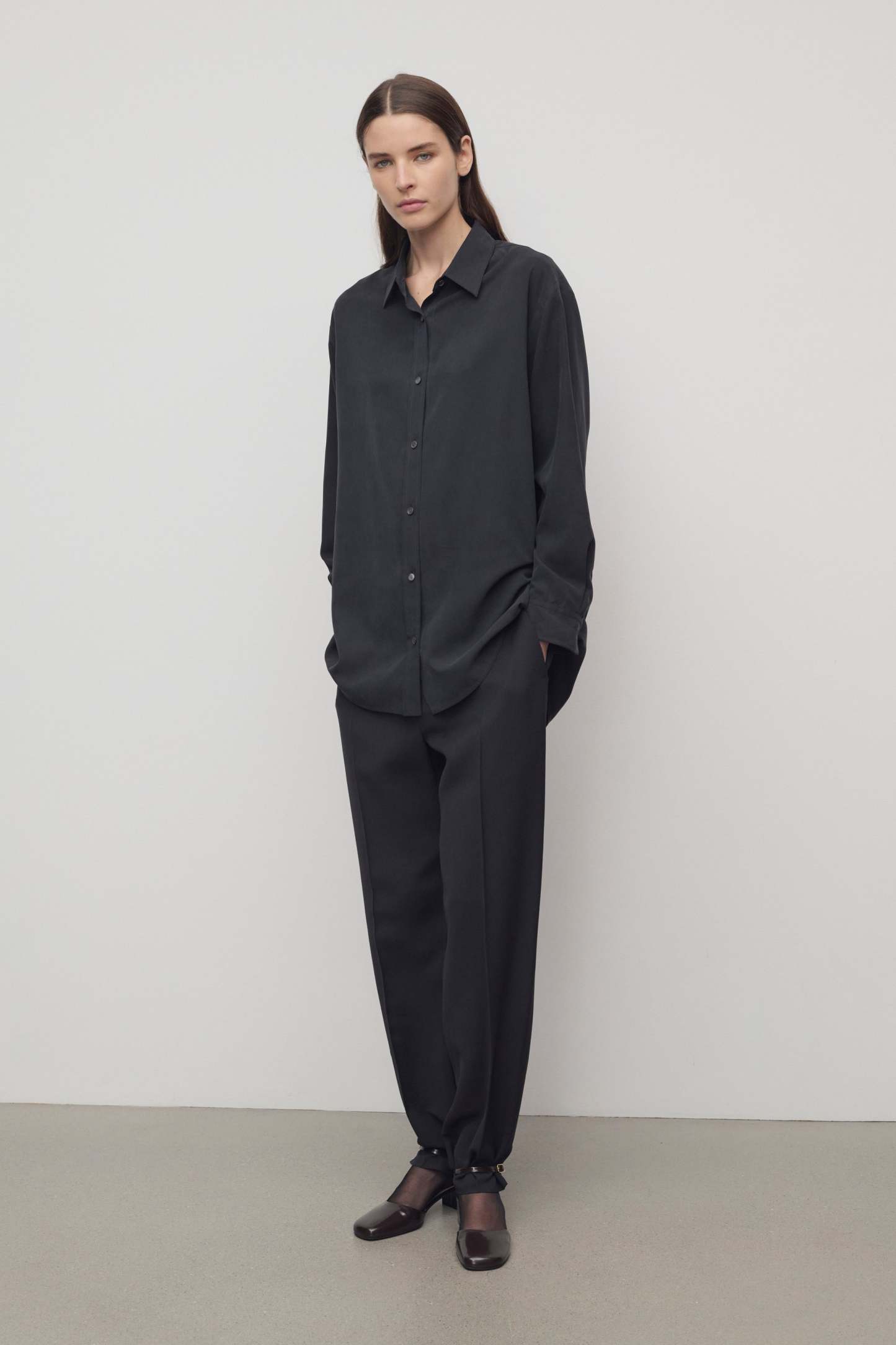 Relian Pant in Viscose and Silk