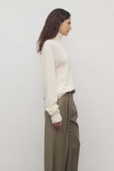 Lizzy Turtleneck in Cashmere