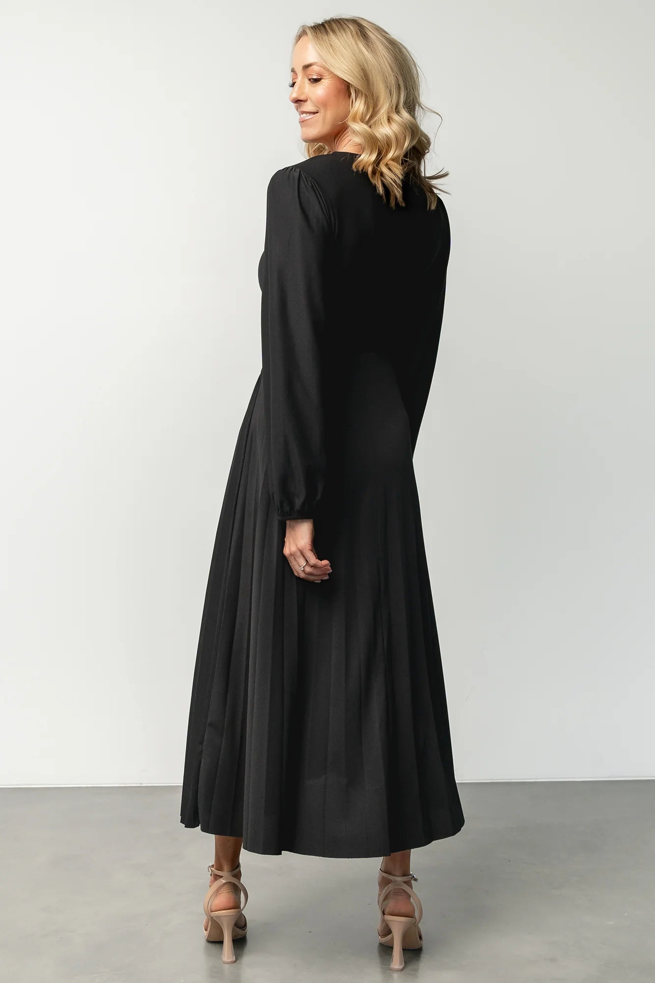 Lynda Pleated Midi Dress | Black
