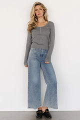 Leo Ribbed Henley Top | Gray