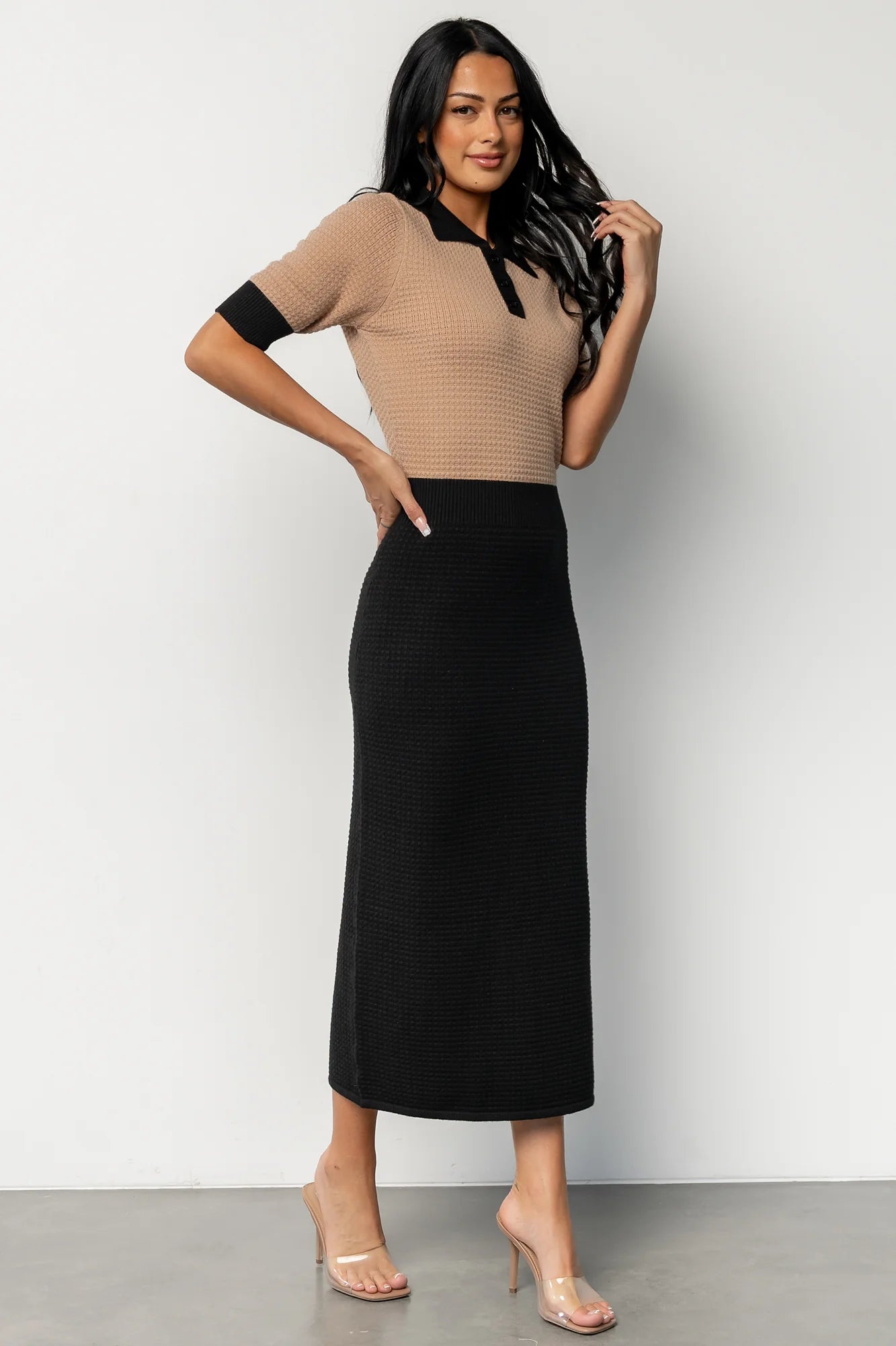 Gwendolyn Collared Midi Dress | Black + Mocha