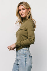 Lorelai Turtleneck Sweater Top | Olive