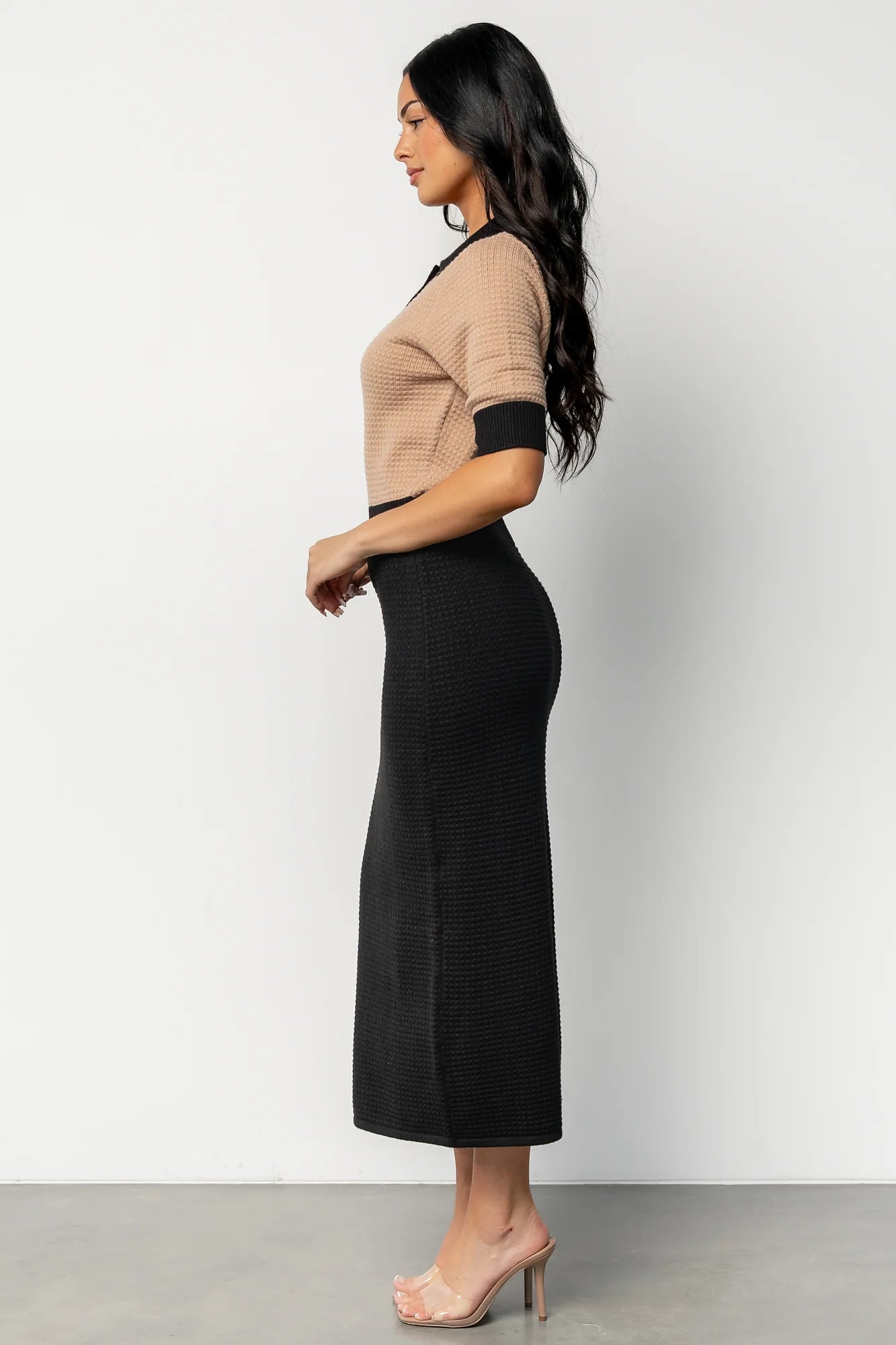 Gwendolyn Collared Midi Dress | Black + Mocha
