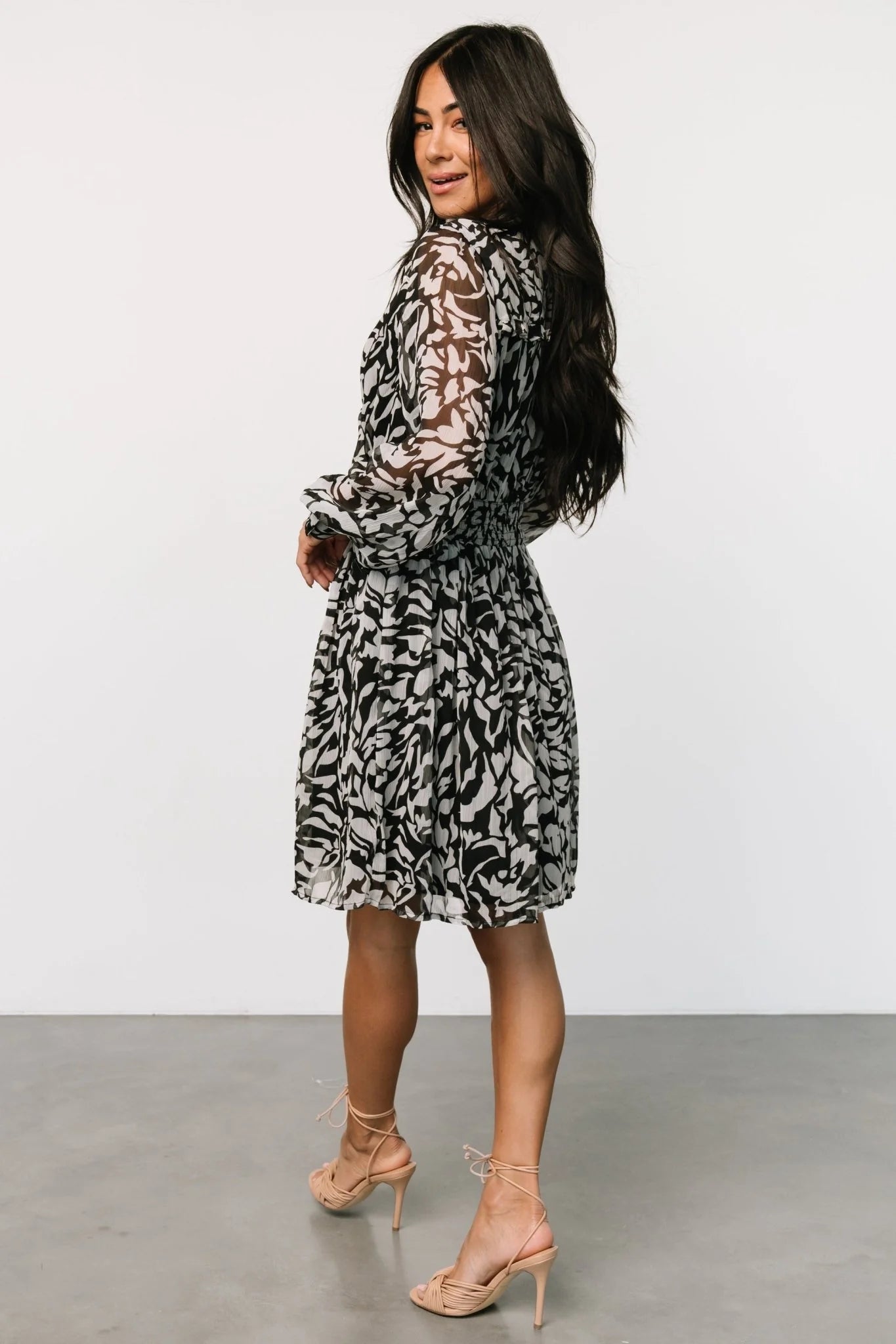 Anne Short Dress | Black Print