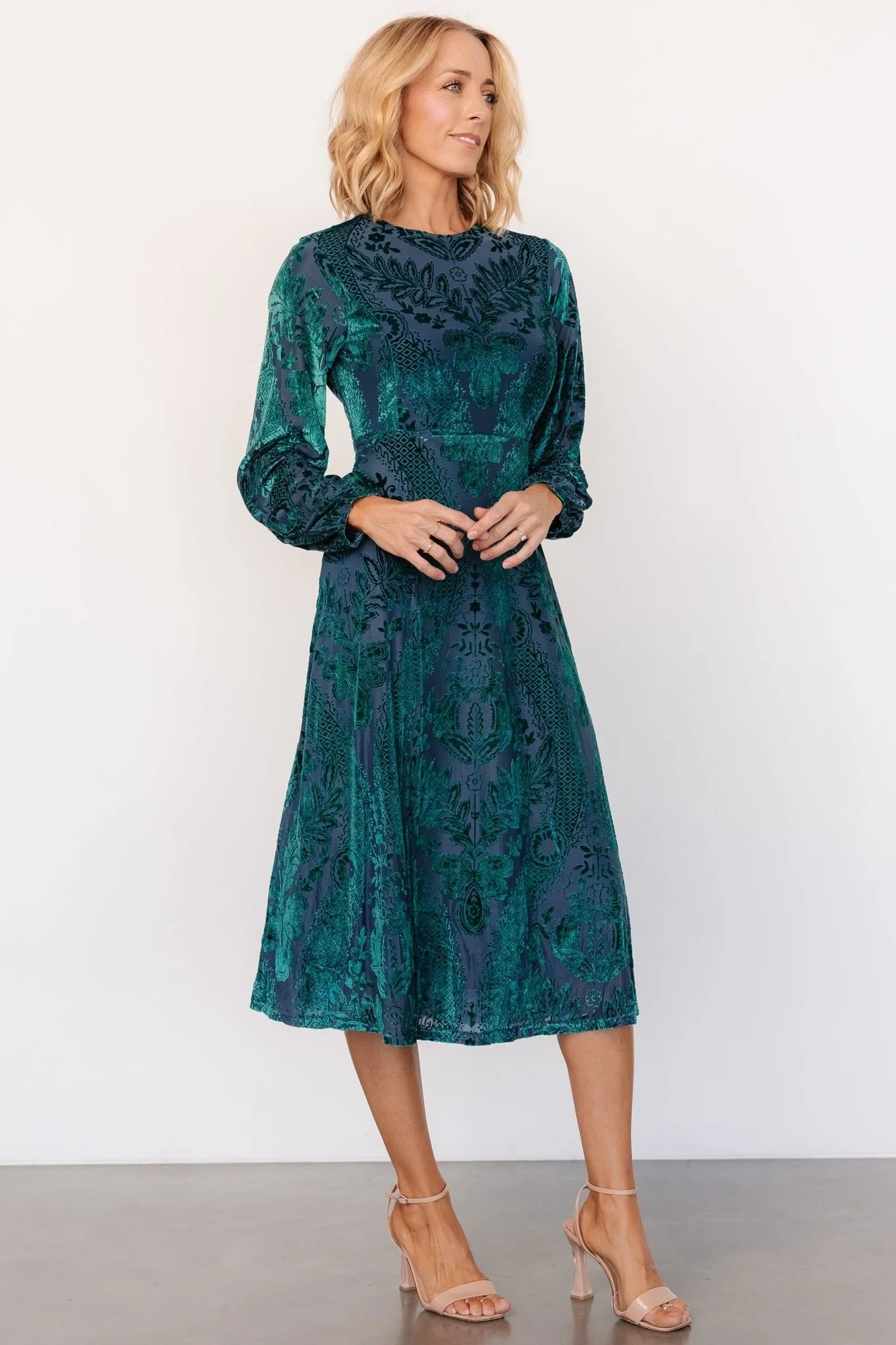 Lorielle Velvet Midi Dress | Emerald Print
