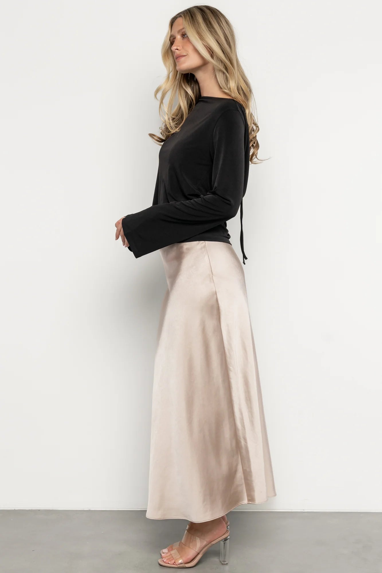 Tasia Drape Back Top | Black