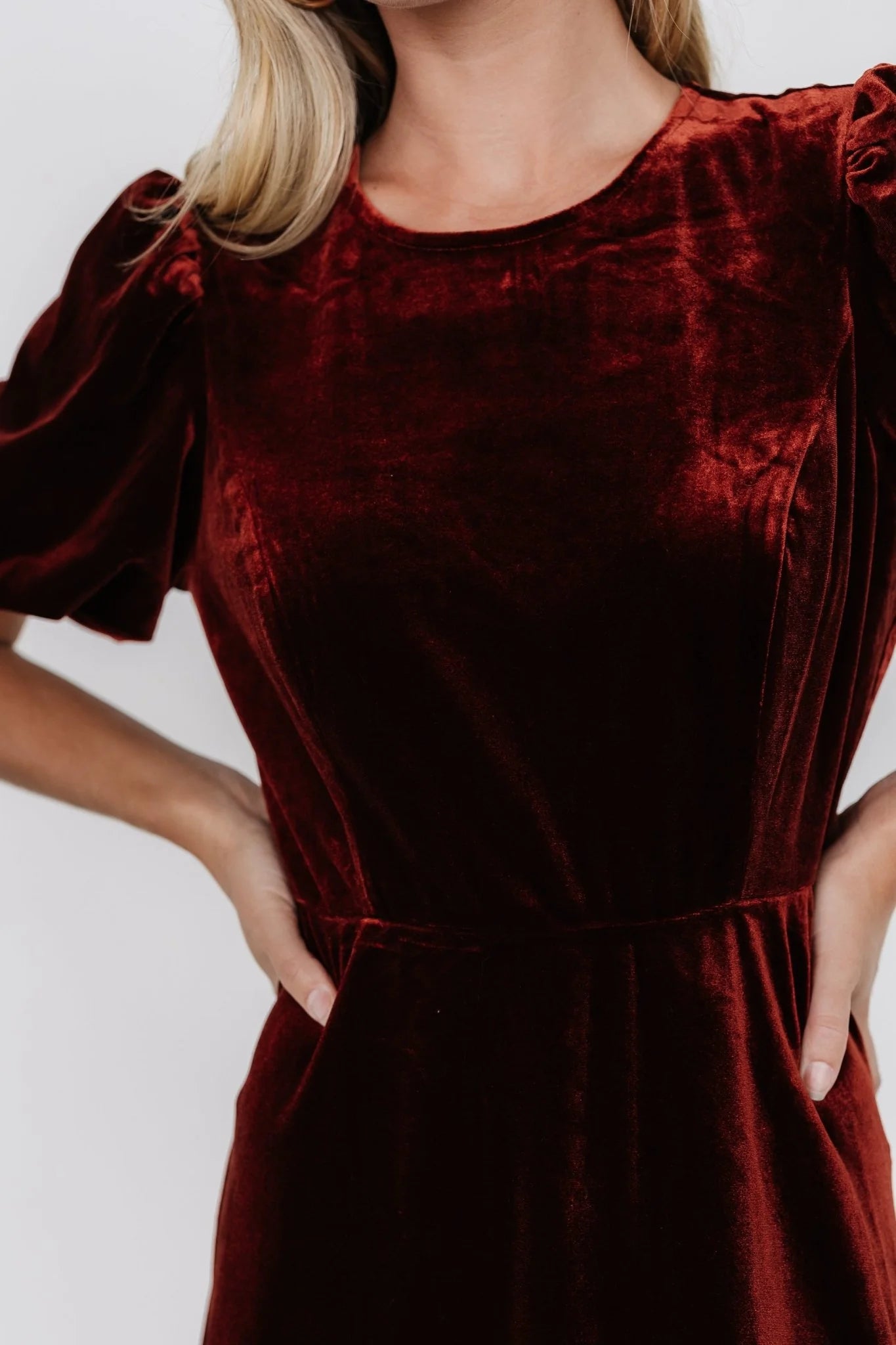 Nita Velvet Midi Dress | Deep Cinnamon