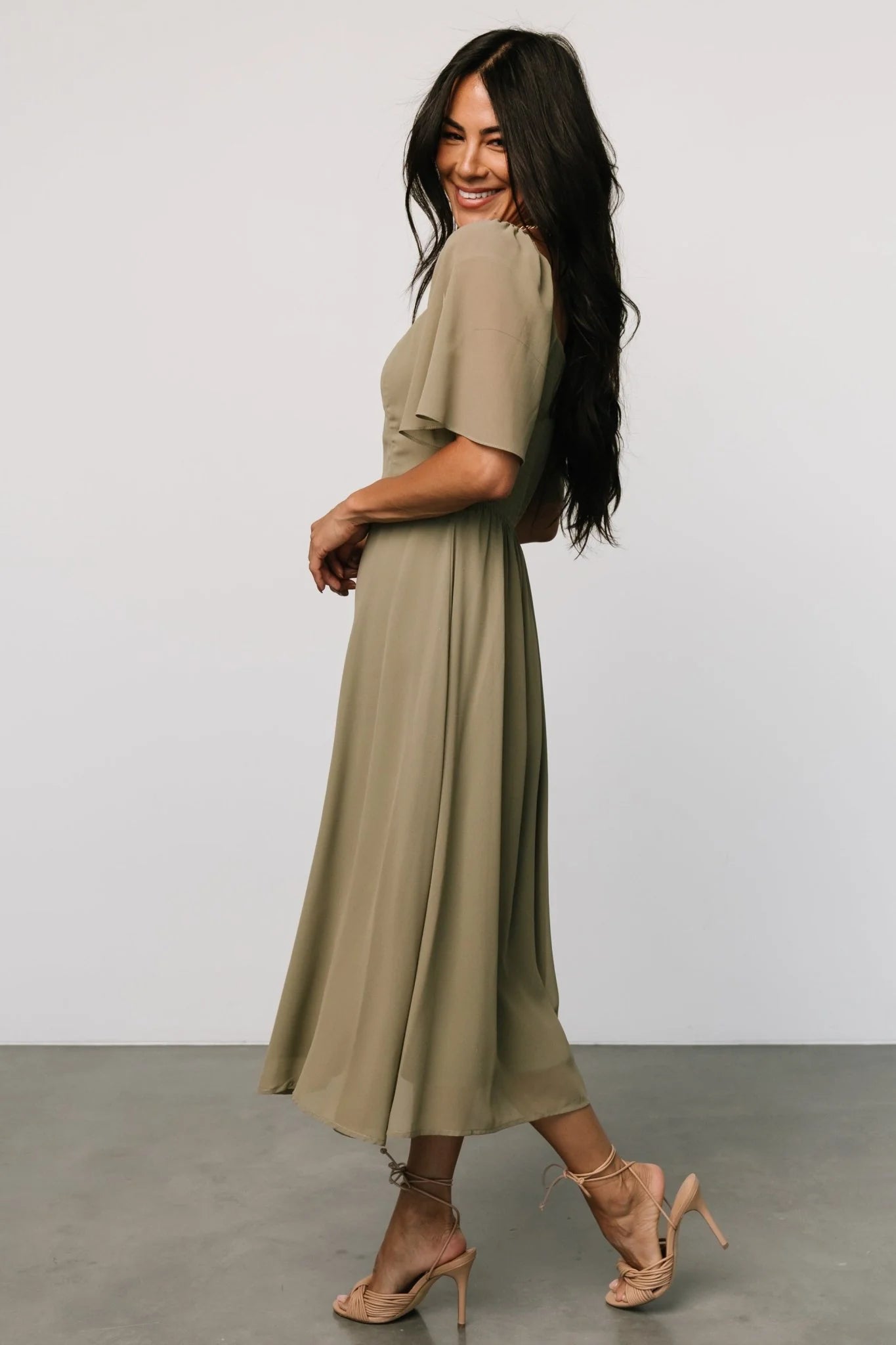 Colette Sweetheart Midi Dress | Dusty Olive