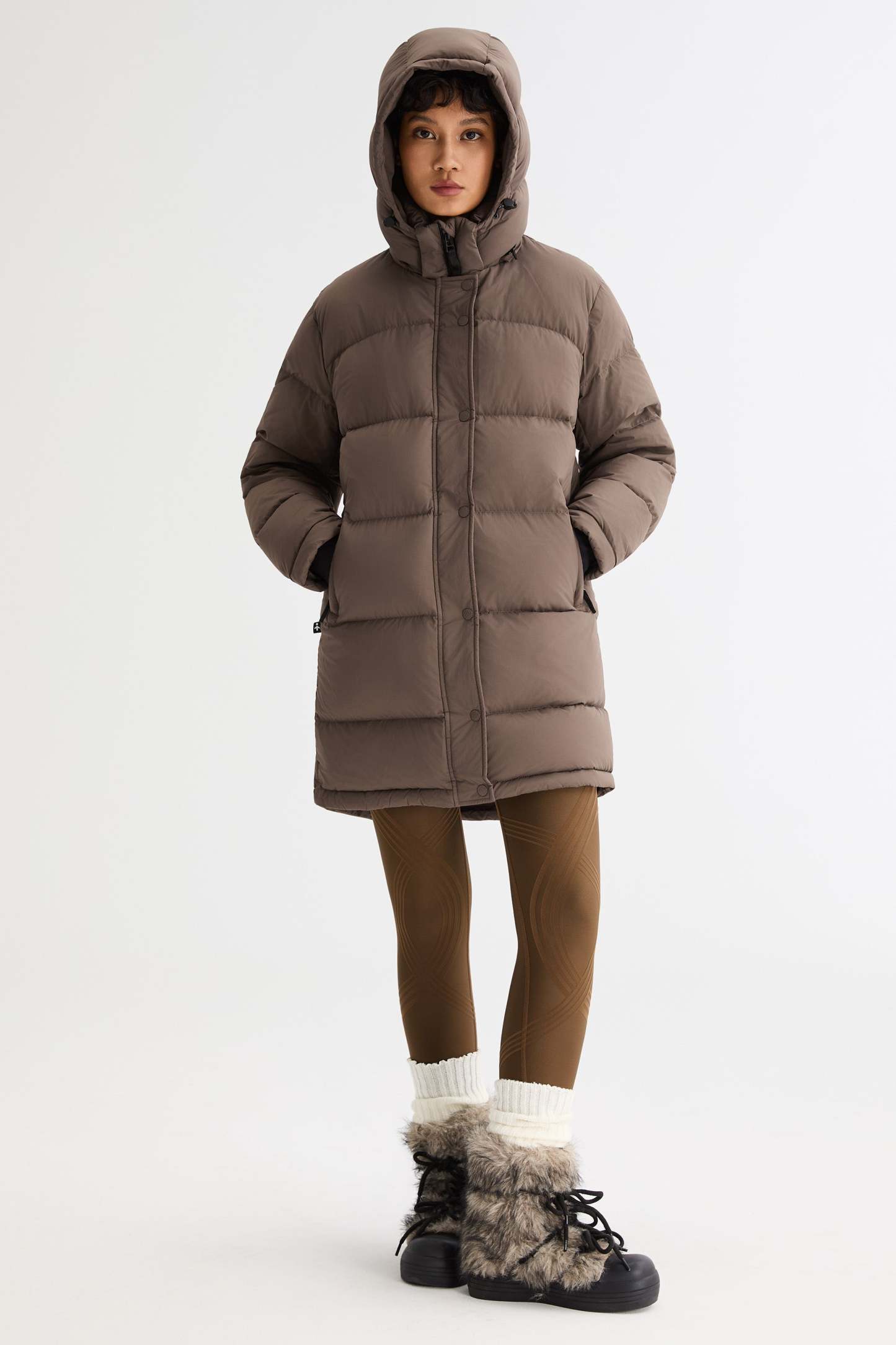 Aurora Detachable Hood Down Puffer