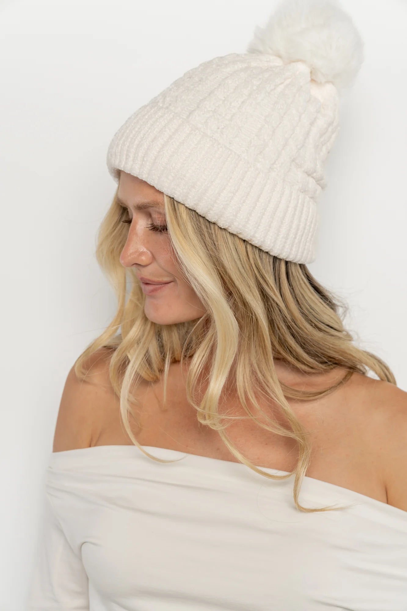 Malery Velvet Cable Knit Beanie | Ivory