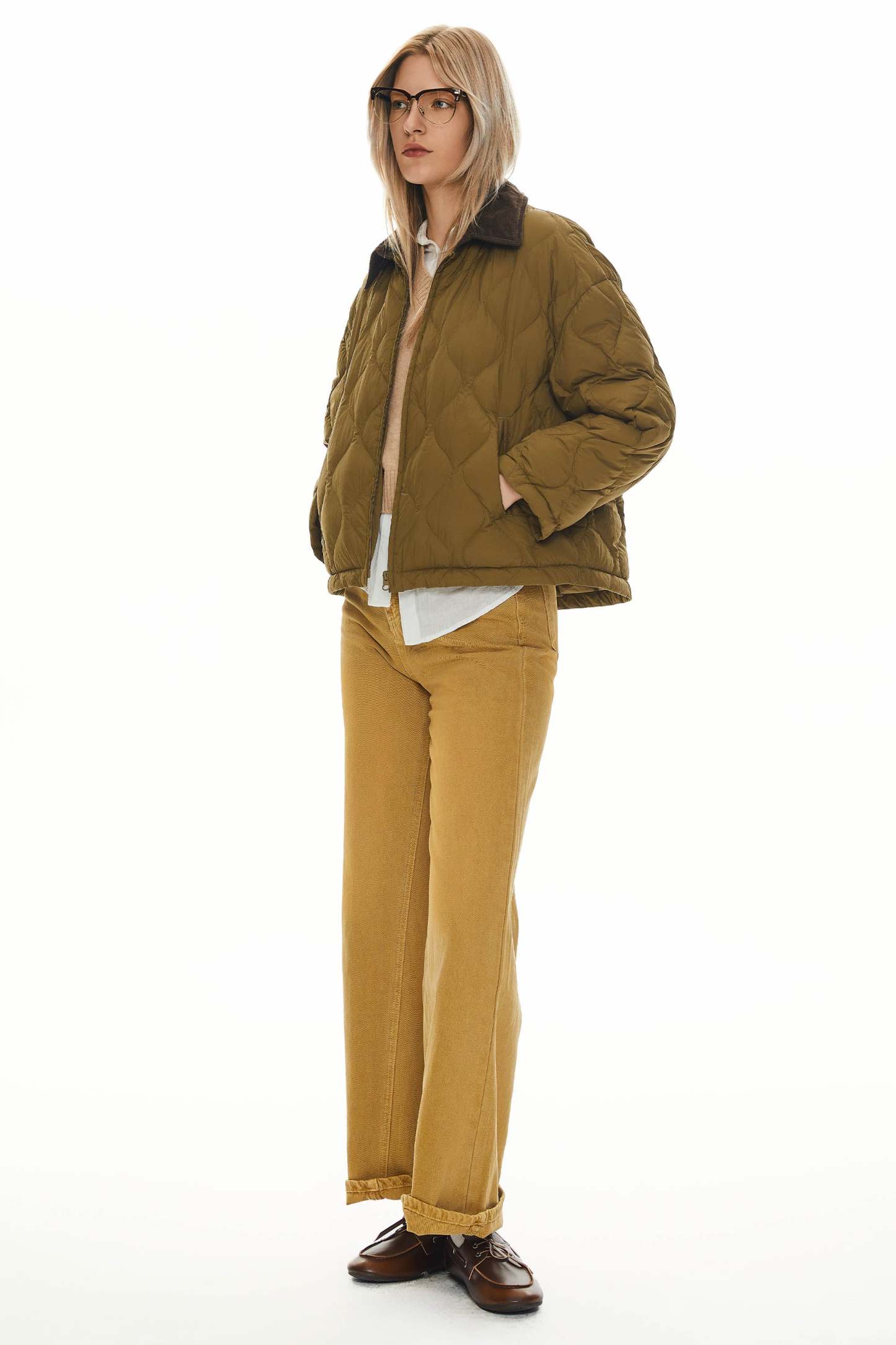 Lightweight Cropped Down Puffer Jacket