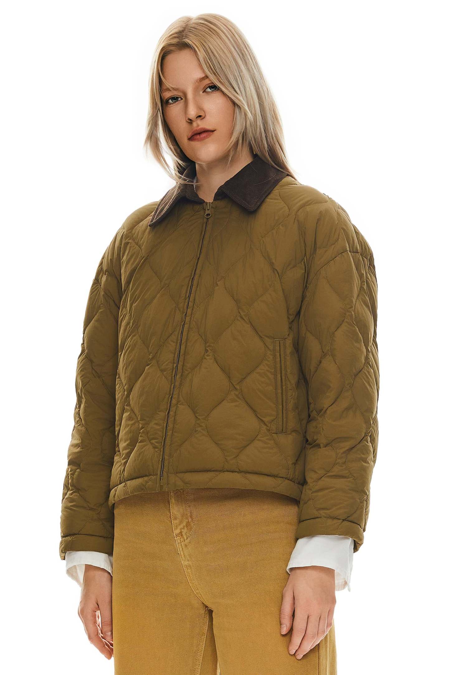 Lightweight Cropped Down Puffer Jacket