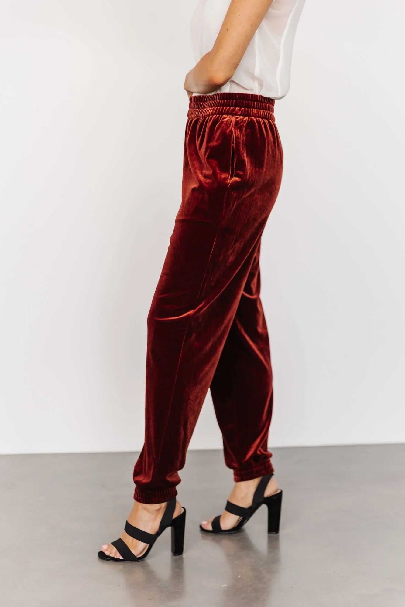 Archie Velvet Jogger Pants | Cinnamon