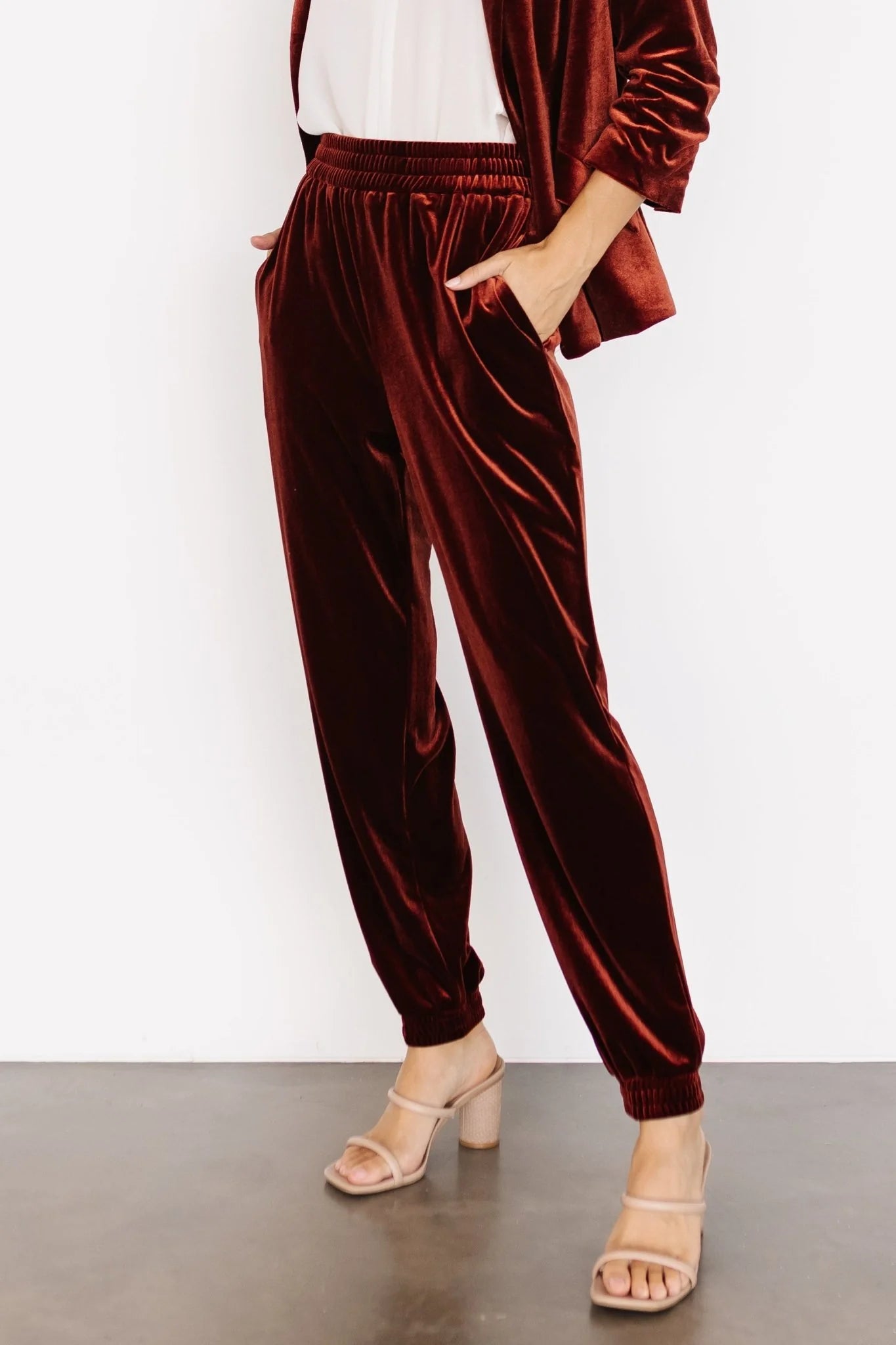 Archie Velvet Jogger Pants | Cinnamon
