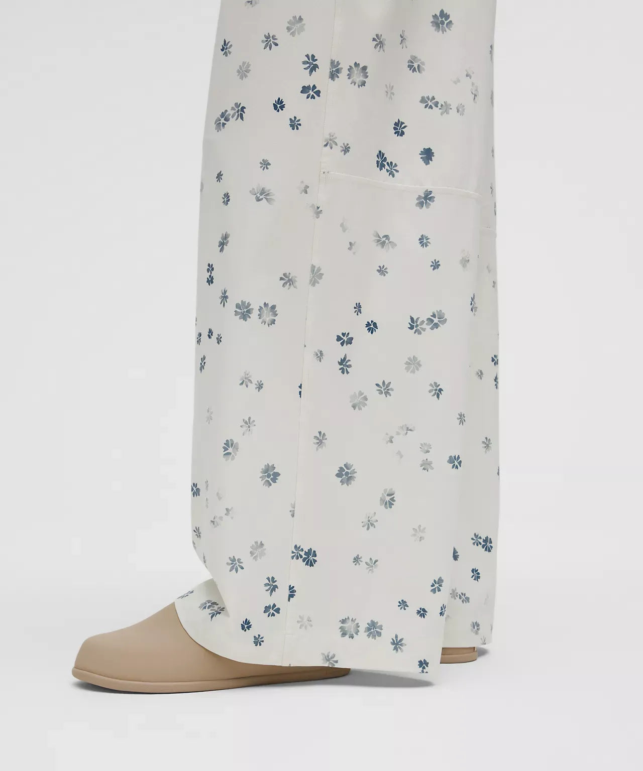 lululemon Women's Swift Mid-Rise Wide-Leg Pant