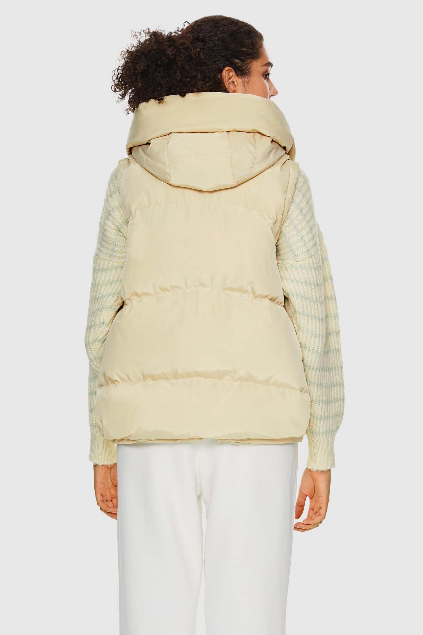 092 Universe® Cropped Down Vest