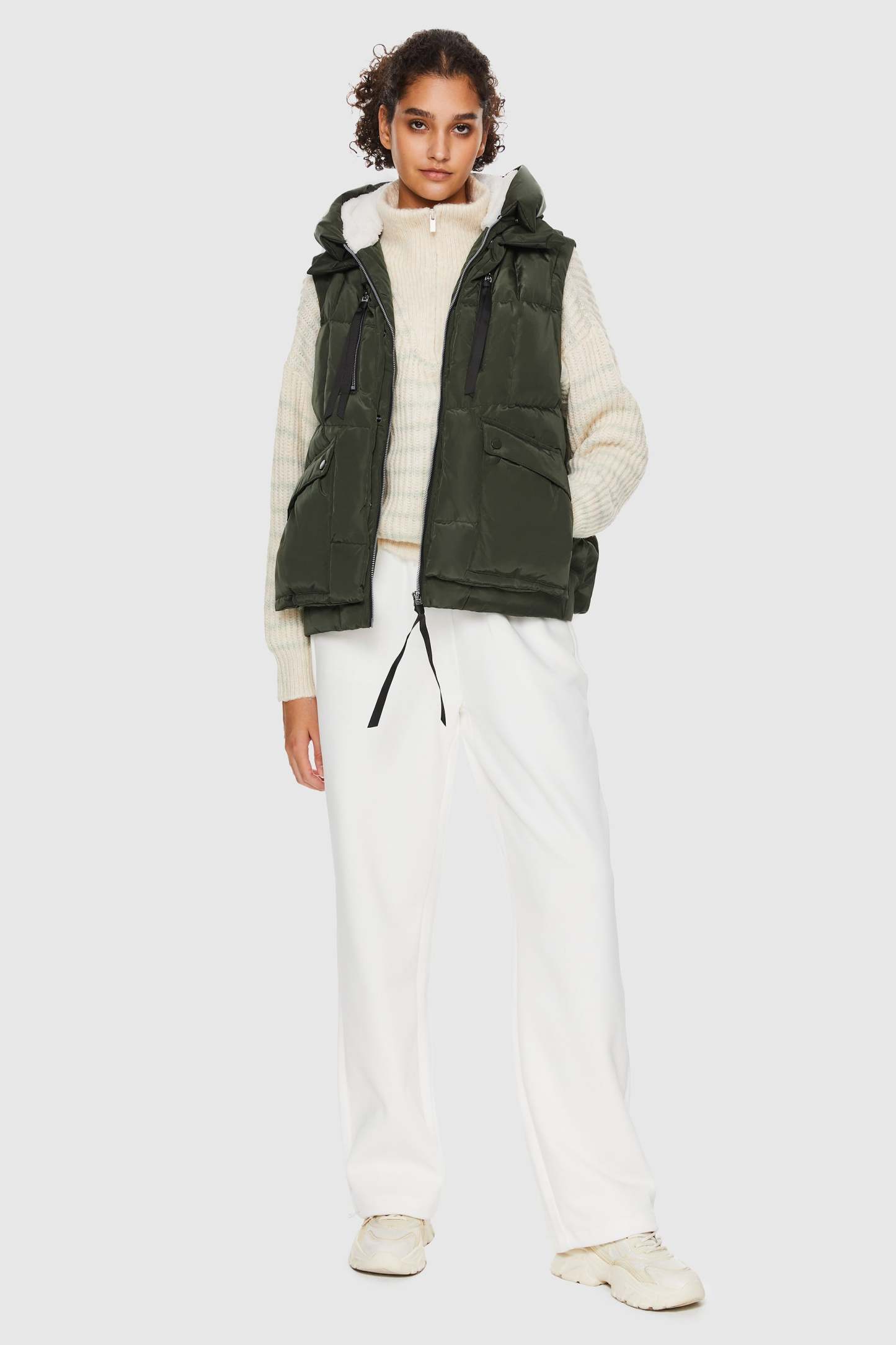 092 Universe® Cropped Down Vest