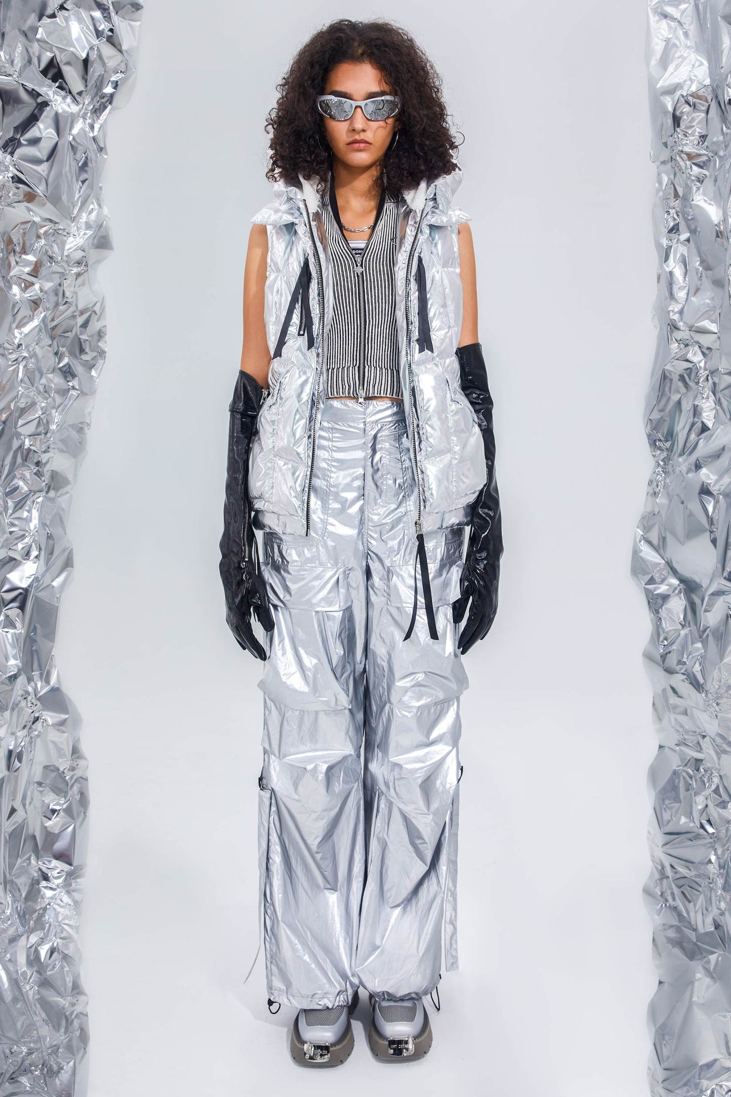 092 Universe® Cropped Chrome Down Vest