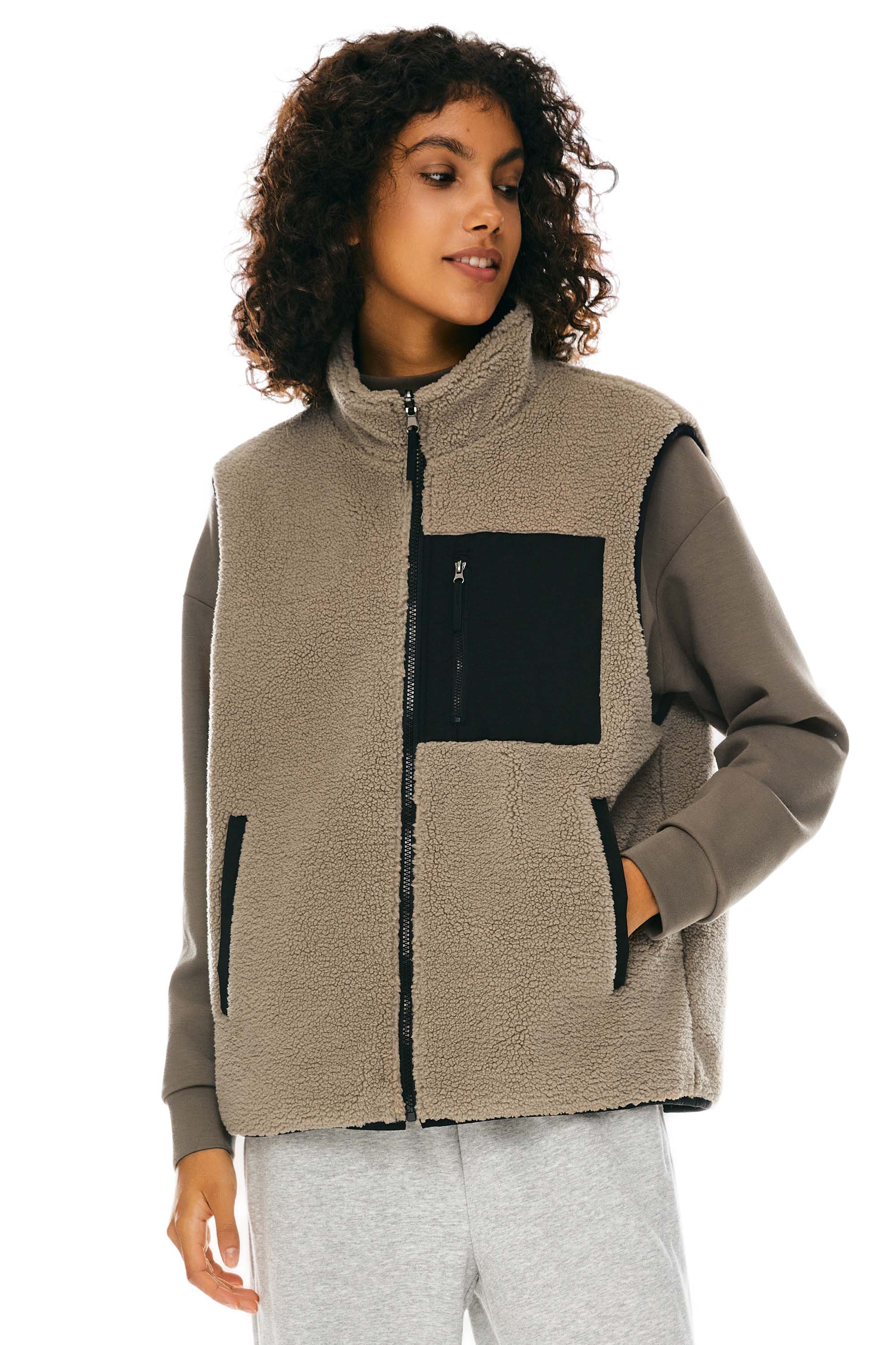 Oversized Fleece Reversible Vest Sherpa with Pockets