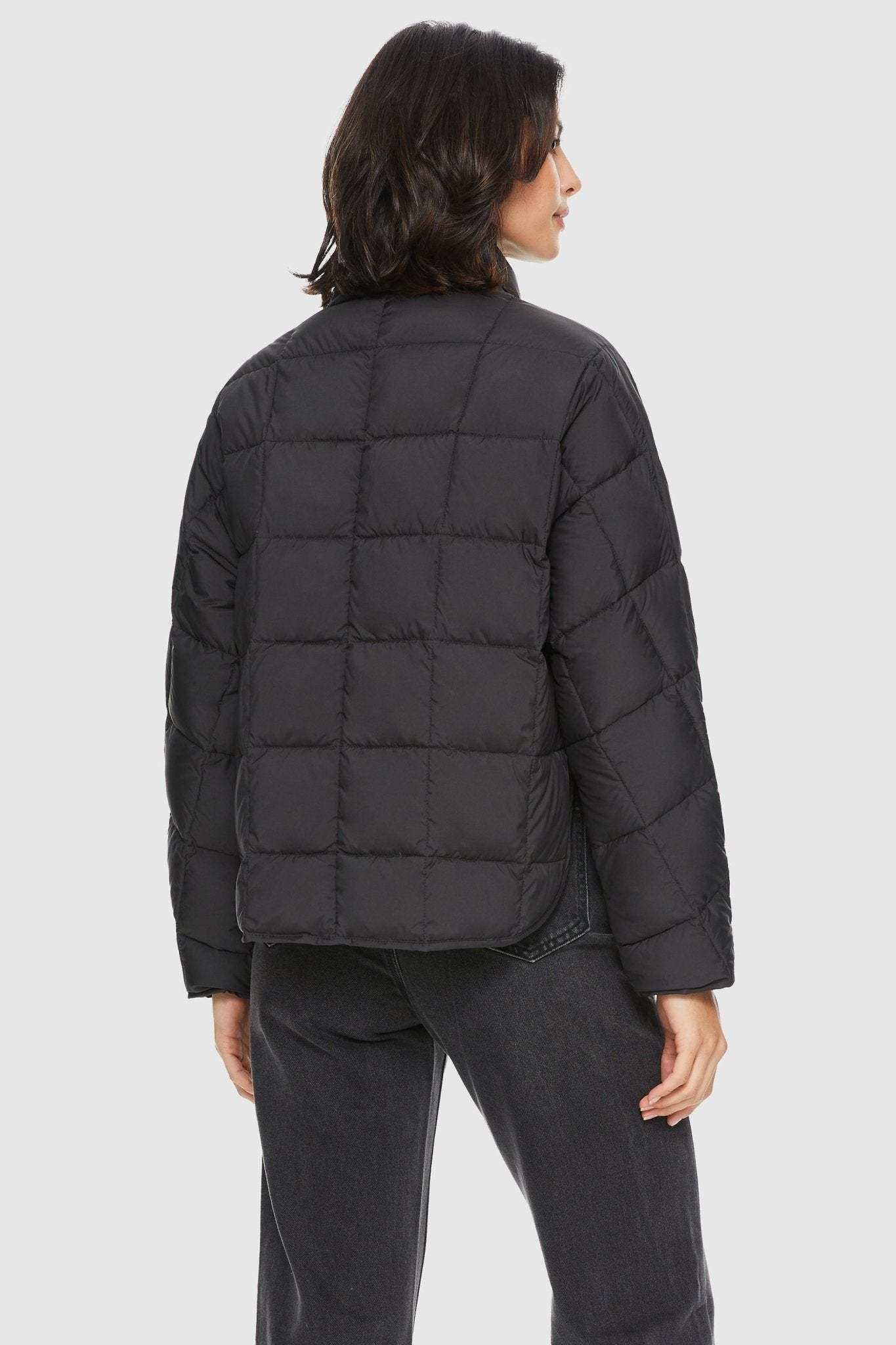 Lightweight Insulated Down Puffer Jacket