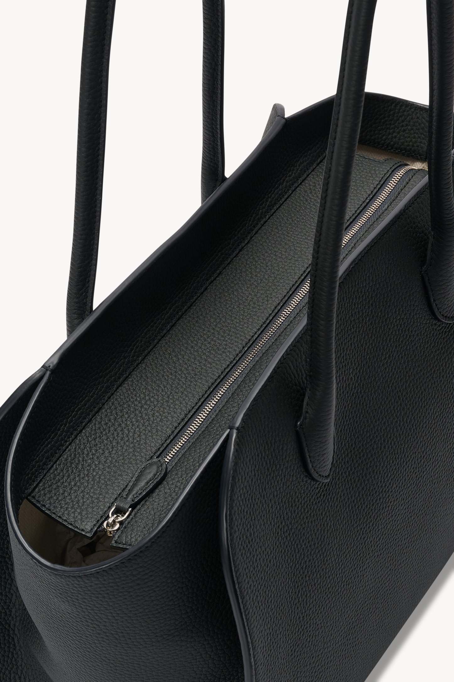 Marlo 14 Bag in Leather