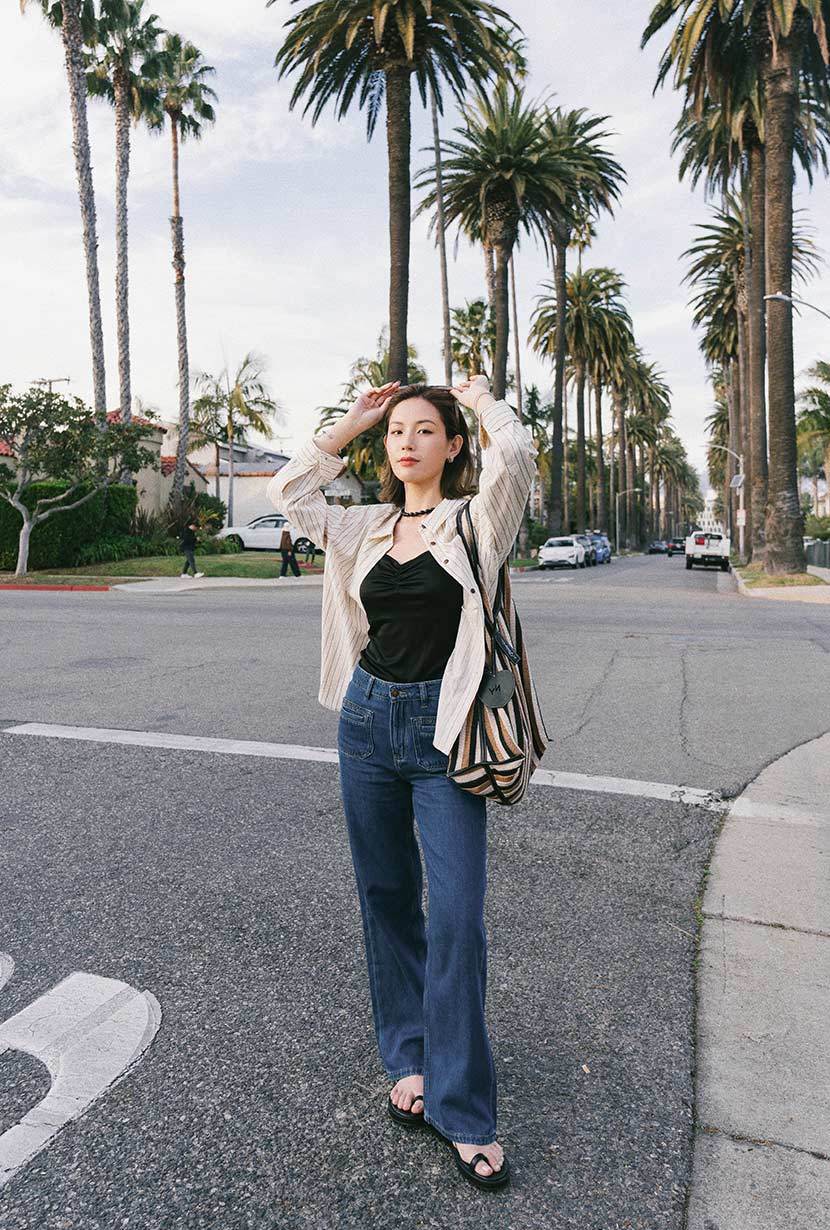 Odilia Mid Rise Straight Leg Jeans - Mid Indigo